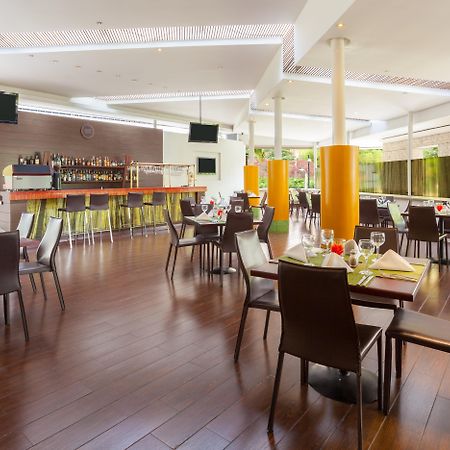 Four Points By Sheraton Меделин Екстериор снимка